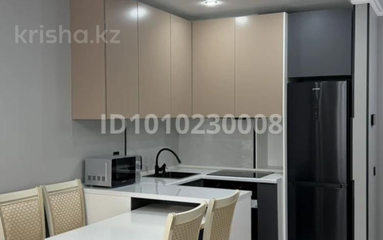 2-бөлмелі пәтер · 43 м² · 9/12 қабат, мкр Акжайык, Байдибек би 113/4, бағасы: 250 000 ₸ в Шымкенте, Абайский р-н — фото 2