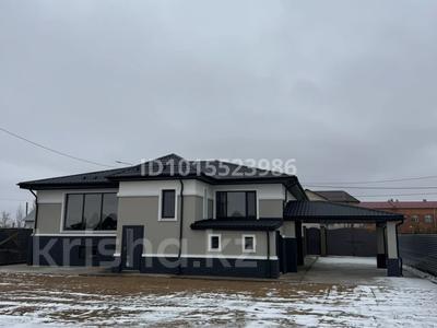 Жеке үй · 6 бөлме · 340 м² · 16 жүзд., Кунаева 41, бағасы: 125 млн ₸ в Астане