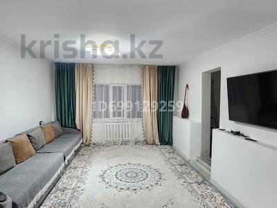 Жеке үй · 3 бөлме · 95 м² · 3.32 жүзд., Шаңырақ-2 ш/а. 82 — Рахимова, бағасы: 30 млн ₸ в Алматы, Алатауский р-н