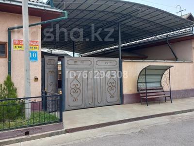 Продажа домов и дачи в Туркестанской обл.: Отдельный дом · 9 комнат · 100 м² · 17 сот., Көкебаева 10 — Мектеп акимат ровд прокуратура садик за 45 млн 〒 Отдельный дом · 9 комнат · 100 м² · 17 сот., Көкебаева 10 — Мектеп акимат ровд прокуратура садик за 45 млн 〒 в Сарыагаш