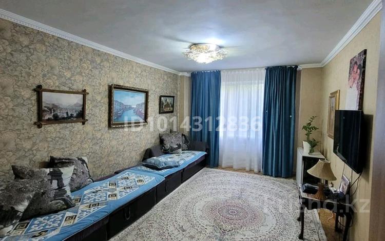 3-комнатная квартира · 76.4 м² · 4/6 этаж, мкр Жулдыз-2 28Б — Аэропорт,русско-казахская школа,№20 Поликлиника за 45 млн ₸ в Алматы, Турксибский р-н — фото 2