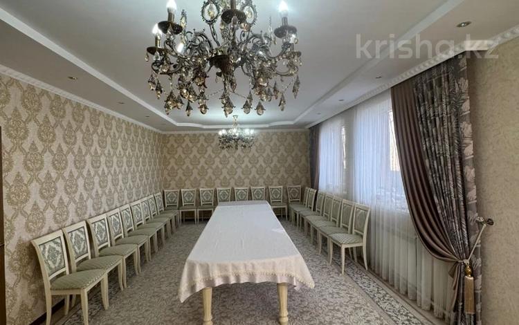 Отдельный дом · 5 комнат · 200 м² · 10 сот., 12мкр за 45 млн ₸ в Актобе — фото 4