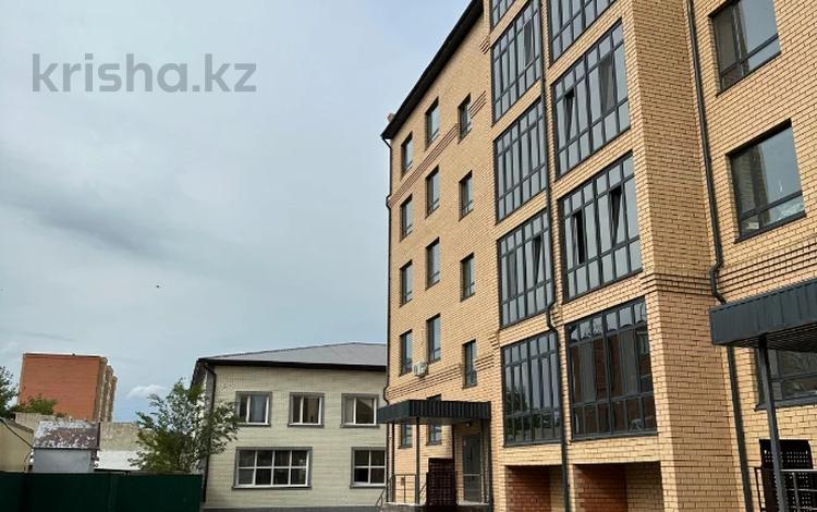 2-комнатная квартира, 50 м², 5/5 этаж, Дулатова 39/1 за 14 млн 〒 в Кокшетау — фото 3