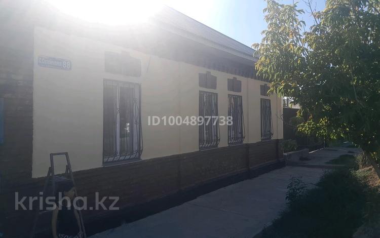 Жеке үй · 4 бөлме · 105 м² · 10 сот., Сулейменов 88 — Рядом с локомотив стадион, бағасы: 45 млн 〒 в  — фото 2