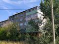 4-комнатная квартира, 80 м², 5/5 этаж, 40 лет победы 46/3 за 14.5 млн 〒 в Шахтинске — фото 8