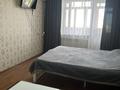 1-комнатная квартира, 35 м², 3/5 этаж посуточно, Мира 57 за 10 000 〒 в Жезказгане