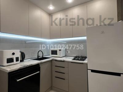 3-комнатная квартира · 57 м² · 4/5 этаж, мкр Новый Город, Назарбаева 59 за 27.5 млн ₸ в Караганде, Казыбек би р-н