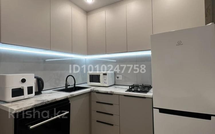 3-комнатная квартира · 57 м² · 4/5 этаж, мкр Новый Город, Назарбаева 59 за 27.5 млн ₸ в Караганде, Казыбек би р-н — фото 11