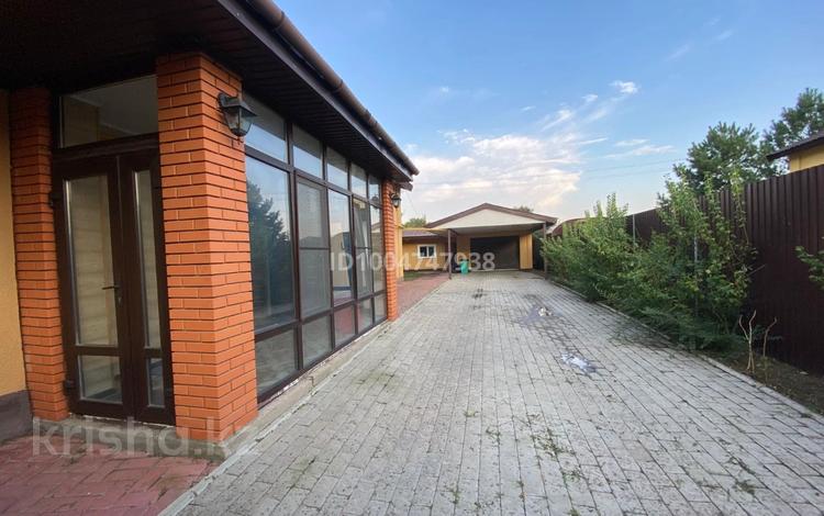 Отдельный дом · 6 комнат · 250 м² · 6.4 сот., Дружбы народов 8/8 за 82 млн ₸ в Аксае — фото 2