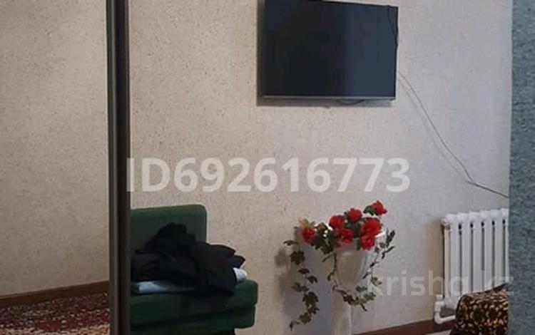 1-комнатная квартира, 32 м², 2/2 этаж, Аубакирова — Автостанция за 7.5 млн 〒 в Каркаралинске — фото 2