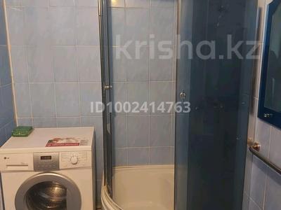 2-комнатная квартира · 65 м² · 4/5 этаж, Толе би — Возле оптовые базар за 200 000 〒 в Каскелене