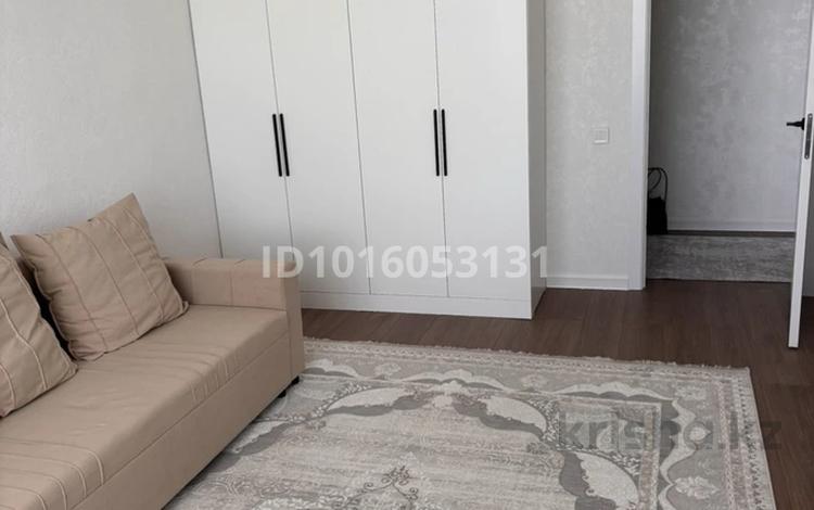1-бөлмелі пәтер · 40 м² · 7 қабат, Кабанбай батыр 63, бағасы: 270 000 ₸ в Астане, Есильский р-н — фото 2