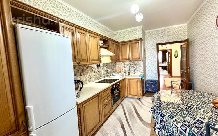 3-комнатная квартира · 95 м² · 11/13 этаж, Сембинова 7 за 40 млн ₸ в Астане, р-н Байконур — фото 7