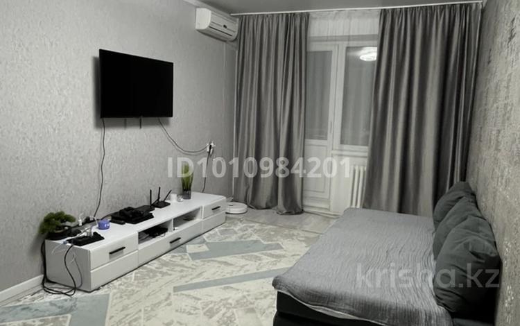 1-бөлмелі пәтер · 36 м² · 5/5 қабат, 4 микрорайон 2, бағасы: 12.5 млн ₸ в Аксае — фото 2