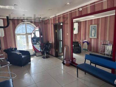 Офисы, магазины и бутики, склады, салоны красоты · 526.5 м² за 99 млн 〒 в Семее