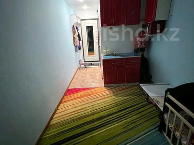 1-комнатная квартира · 14 м² · 1/5 этаж, хамтда чурина за 3.7 млн 〒 в Уральске