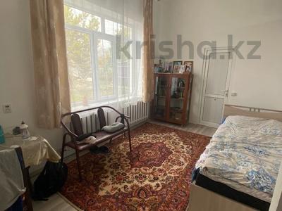 Жеке үй • 5 бөлмелер • 250 м² • 11.7 сот., мкр Алатау (ИЯФ) 13, бағасы: 50 млн 〒 в Алматы, Медеуский р-н