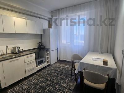 1-бөлмелі пәтер · 42.7 м² · 10/10 қабат, Пр. К.Сатпаева 2/2 — ДтАйгерии, шк26, длстык, бағасы: 17.5 млн ₸ в Усть-Каменогорске