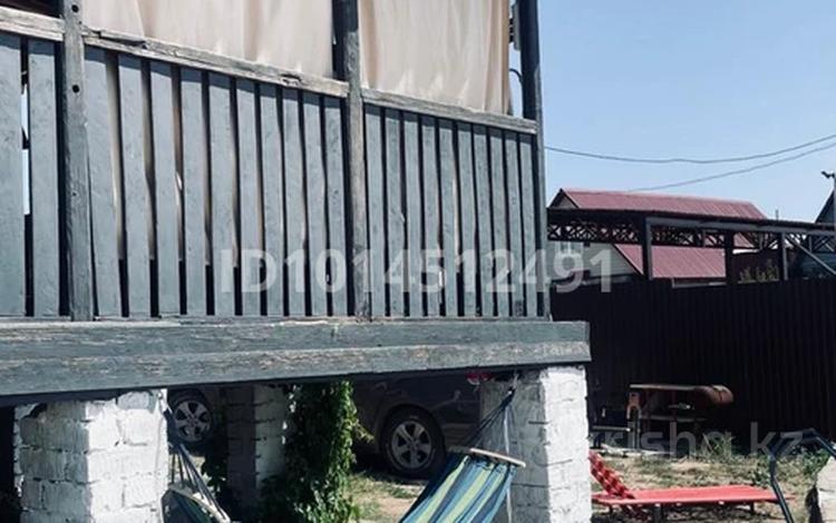 Дом · 2 комнаты · 60 м², Мыс доброй надежды за 60 000 ₸ в Новой бухтарме — фото 3