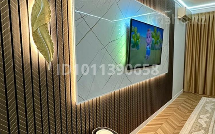 2-комнатная квартира · 70 м² · 3/9 этаж, мкр Береке, 16-я улица 28 за 28 млн ₸ в Атырау — фото 2