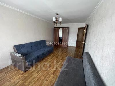 1-комнатная квартира · 32 м² · 2/5 этаж, мкр Юго-Восток, Республики 10 за 12.5 млн 〒 в Караганде, Казыбек би р-н