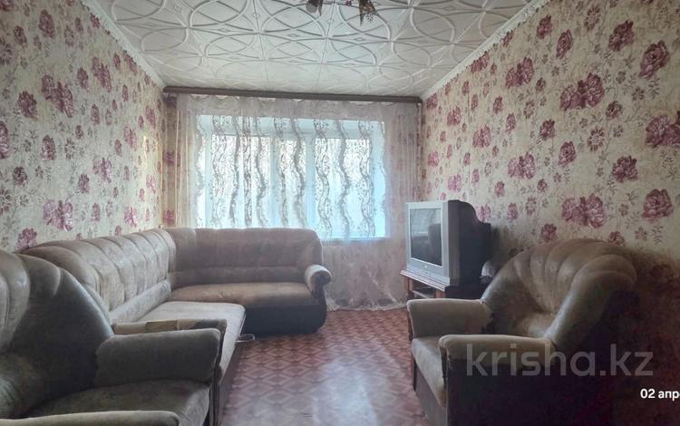 3-бөлмелі пәтер · 60 м² · 2/5 қабат, ул. Сейфуллина, бағасы: 10 млн ₸ в Темиртау — фото 2