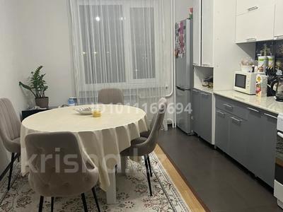 2-комнатная квартира · 74 м² · 5/16 этаж, мкр. Алмагуль 19 — Алмагуль за 24 млн ₸ в Атырау