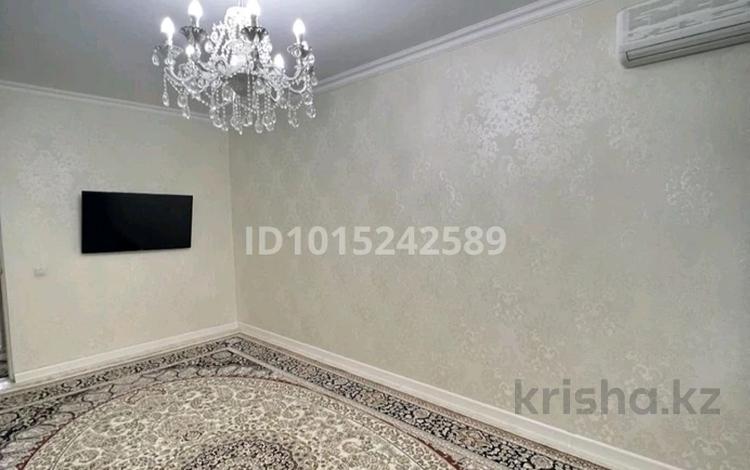 1-комнатная квартира · 90 м² · 2/5 этаж, 28А мкр 6 за 190 000 ₸ в Актау — фото 2