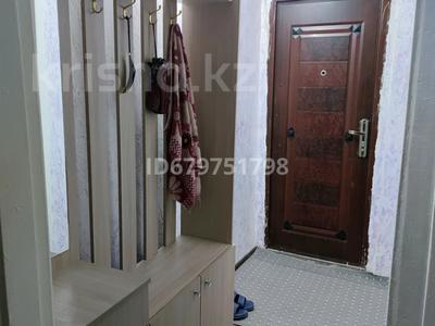 2-бөлмелі пәтер · 42 м² · 1/4 қабат, 2 мкр 13, бағасы: 170 000 ₸ в Конаеве