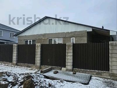 Отдельный дом · 3 комнаты · 103.5 м² · 10 сот., Жумыскер 39 за 37 млн 〒 в 