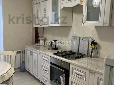 2-бөлмелі пәтер · 47 м² · 1/5 қабат, Кердери 106/1 — Сурова, бағасы: 180 000 〒 в Уральске