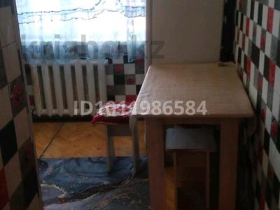 1-комнатная квартира · 28 м² · 1/5 этаж, Микр. Мухамеджанова за 6 000 ₸ в Балхаше