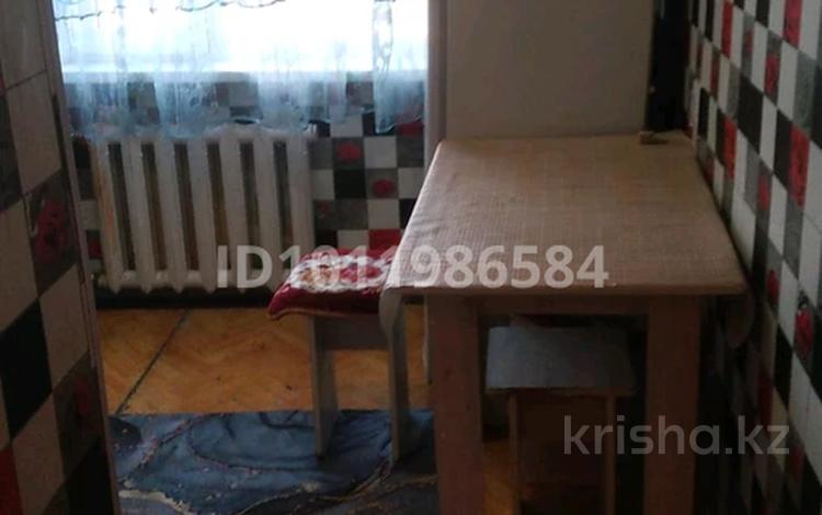 1-комнатная квартира · 28 м² · 1/5 этаж, Микр. Мухамеджанова за 6 000 ₸ в Балхаше — фото 2