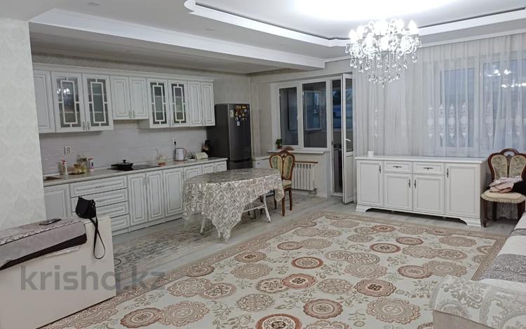 3-бөлмелі пәтер · 102 м² · 3/12 қабат, Толе би 298/1, бағасы: 75 млн ₸ в Алматы, Алмалинский р-н — фото 11