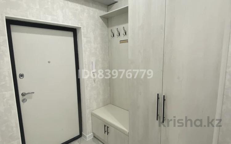 2-комнатная квартира · 70 м² · 10/10 этаж, мкр Атырау, Абулхайыр хана 51а за 270 000 ₸ — фото 2