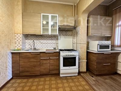 3-комнатная квартира · 72 м² · 1/9 этаж, Толе би за 53.5 млн 〒 в Алматы, Алмалинский р-н
