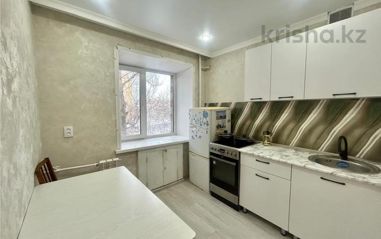 2-бөлмелі пәтер · 43 м² · 3/5 қабат, Майкудук, 12й микрорайон, бағасы: 11 млн ₸ в Караганде, Алихана Бокейханова р-н — фото 6