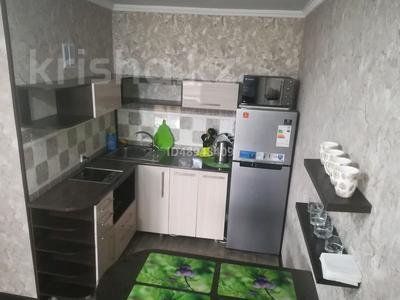 2-комнатная квартира, 45 м², 5/9 этаж посуточно, Михаэлиса за 12 000 〒 в Усть-Каменогорске