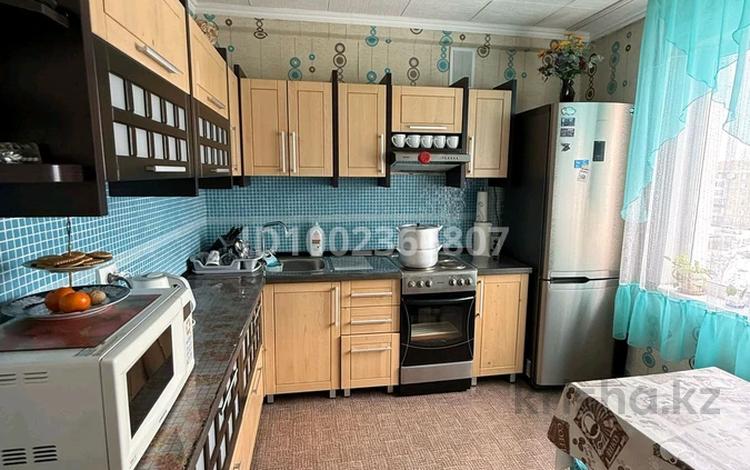 3-комнатная квартира · 69.9 м² · 5/6 этаж, Сатпаева 13/4 за 26.5 млн 〒 в Усть-Каменогорске — фото 2