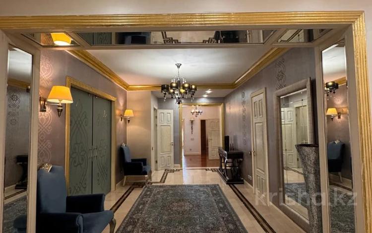 5-комнатная квартира · 206.5 м² · 3/3 этаж, Жумабека Ташенова за 132 млн ₸ в Астане, р-н Байконур — фото 10
