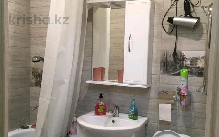 1-бөлмелі пәтер · 38 м² · 2/5 қабат, Шокан Уалиханова, бағасы: 180 000 ₸ в Астане, р-н Байконур — фото 4