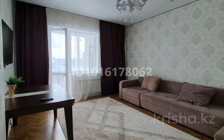 2-комнатная квартира · 65 м² · 5/12 этаж, Кабанбай батыра 64 за 330 000 ₸ в Астане, Есильский р-н — фото 2