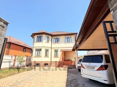 Отдельный дом · 10 комнат · 450 м² · 8 сот., Уалиханова 34 за 150 млн ₸ в 