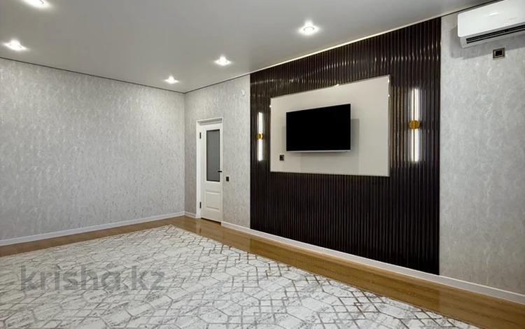 2-комнатная квартира · 64.3 м² · 1/5 этаж, нурсая 110 за 30 млн ₸ в Атырау — фото 2