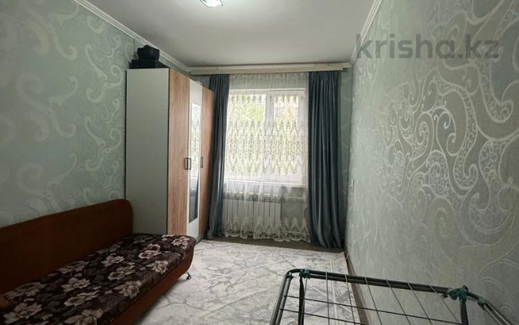 3-комнатная квартира · 62.6 м² · 2/5 этаж, мкр 8, Братьев Жубановых за 18.5 млн ₸ в Актобе — фото 2