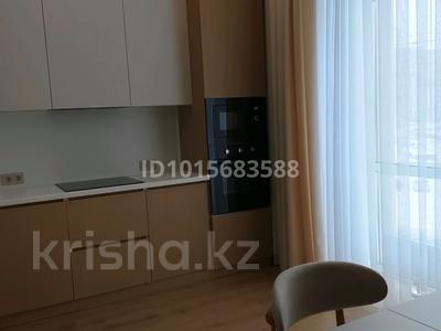 2-бөлмелі пәтер · 73 м² · 3/7 қабат, Керей-Жанибек хандар 44/4, бағасы: 68 млн ₸ в Астане, Есильский р-н