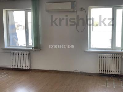 Офисы · 35.5 м² за 100 000 ₸ в Астане, р-н Байконур