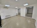 Свободное назначение, офисы, магазины и бутики, салоны красоты, медцентры и аптеки, образование, кабинеты и рабочие места · 95 м² за 650 000 〒 в Шымкенте, Енбекшинский р-н — фото 14