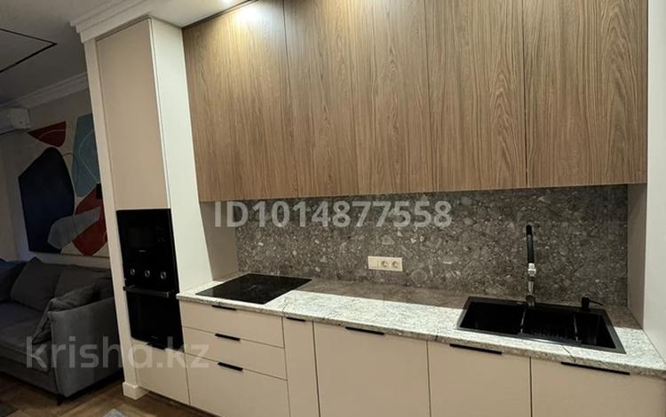 2-комнатная квартира · 70 м² · 2/5 этаж, Омарова 25/1 за 550 000 ₸ в Алматы, Медеуский р-н — фото 2