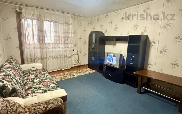 2-комнатная квартира · 50 м² · 7/9 этаж, Пермитина 15/1 за 230 000 ₸ в Усть-Каменогорске — фото 3